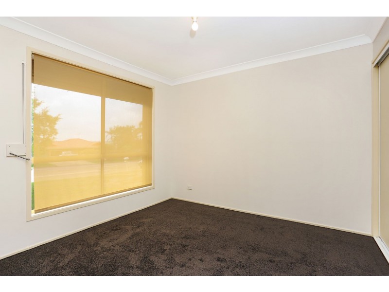 51 Denton Park Drive, Rutherford NSW 2320