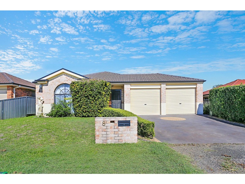 8 Filey Street, Greta NSW 2334