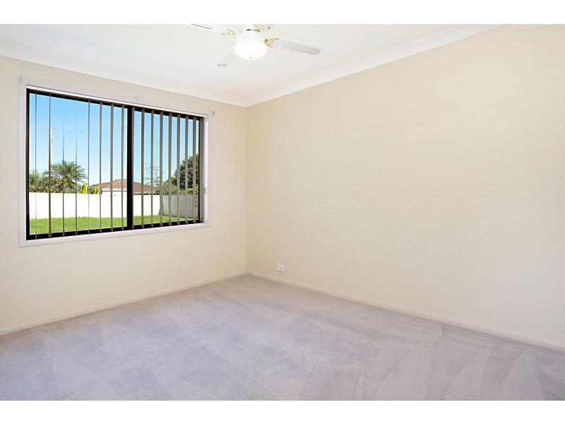 8 Filey Street, Greta NSW 2334