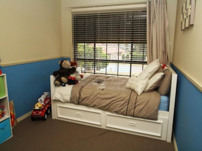 5 Treefern Close, Aberglasslyn NSW 2320