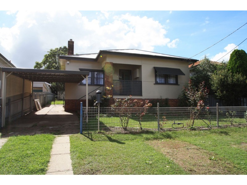 17 Wentworth Street, Telarah NSW 2320