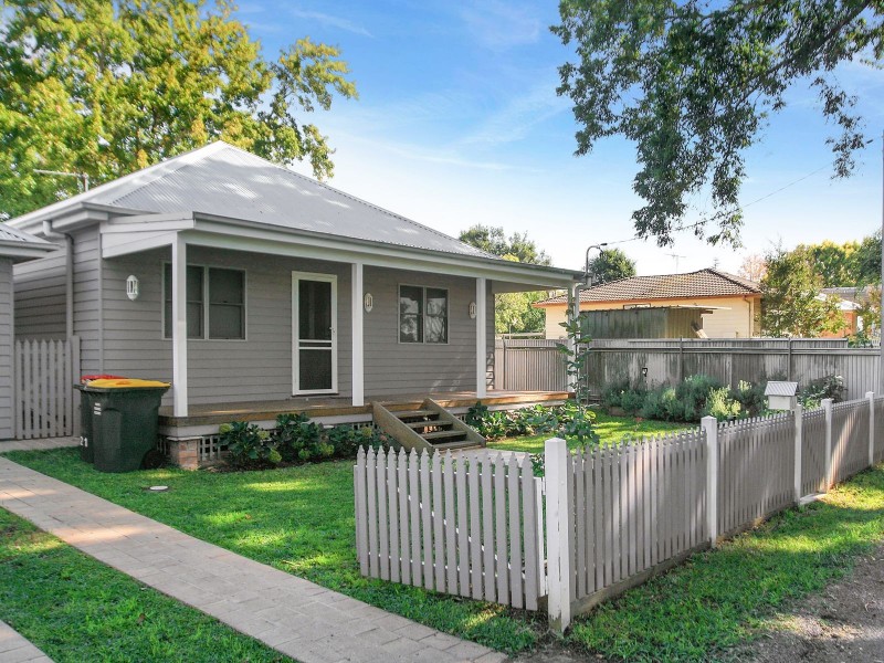 21 Sharkeys Lane, Lorn NSW 2320