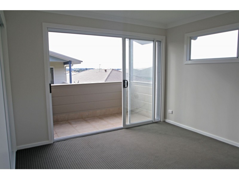 3/51 Warbler Avenue, Aberglasslyn NSW 2320