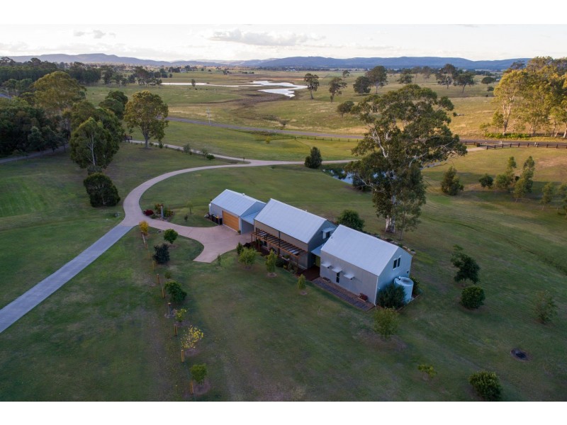 23 Lang Drive, Bolwarra Heights NSW 2320