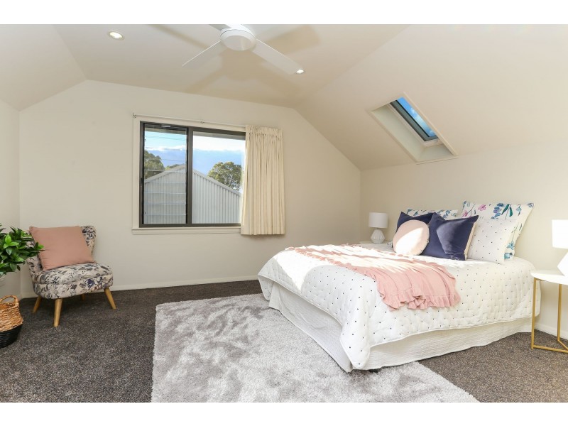 23 Lang Drive, Bolwarra Heights NSW 2320