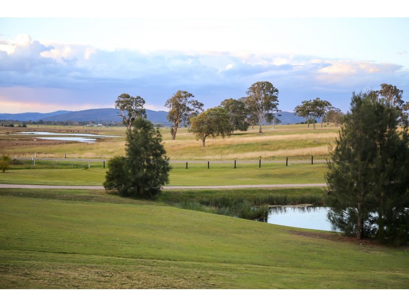 23 Lang Drive, Bolwarra Heights NSW 2320