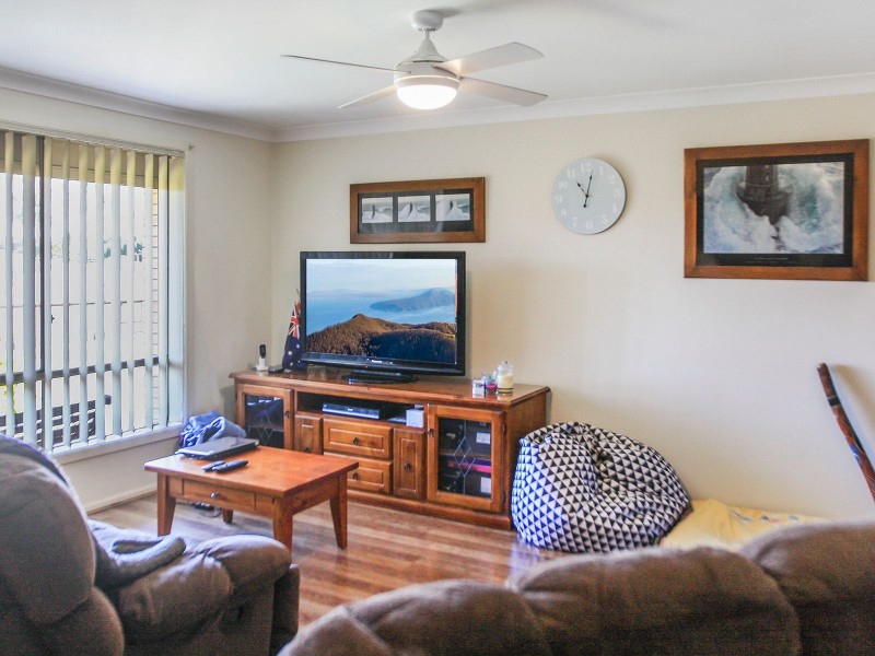 40 Squadron Crescent, Rutherford NSW 2320