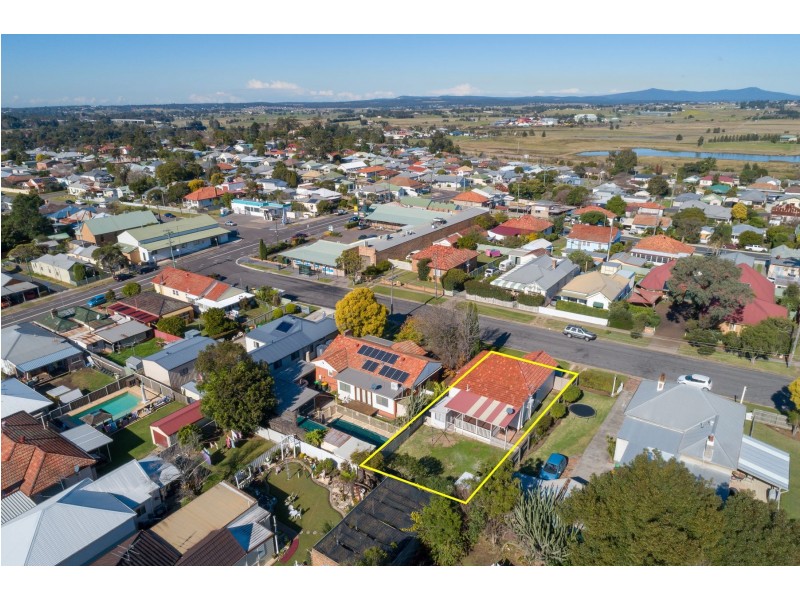 5 William Street, Telarah NSW 2320