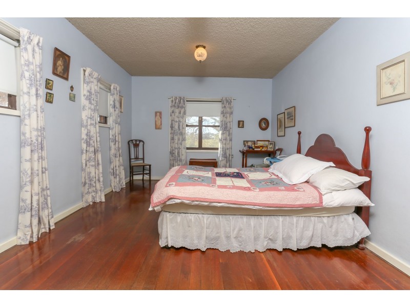 7 Victoria Road, Bolwarra NSW 2320