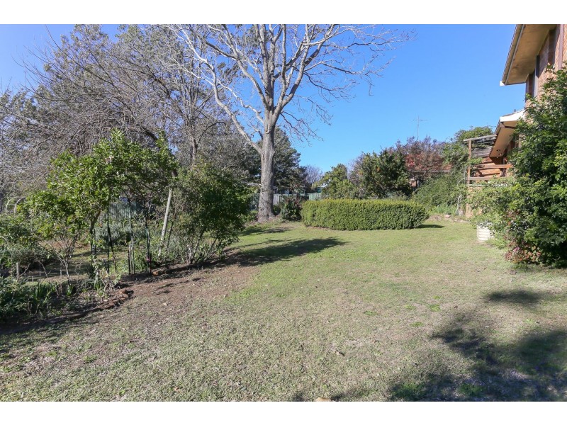 7 Victoria Road, Bolwarra NSW 2320