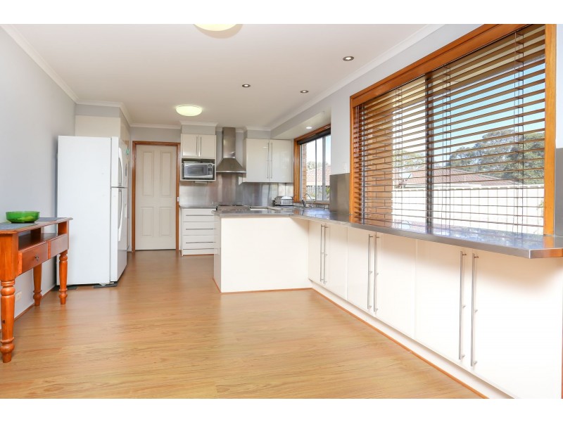 3 Curtin Close, Raymond Terrace NSW 2324