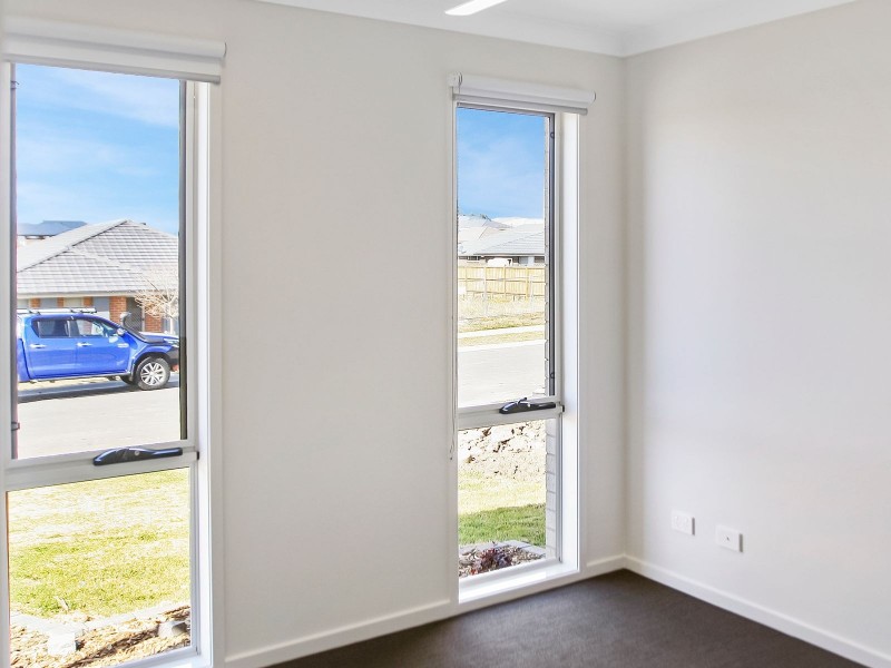 24A (2) Chestnut Avenue, Gillieston Heights NSW 2321