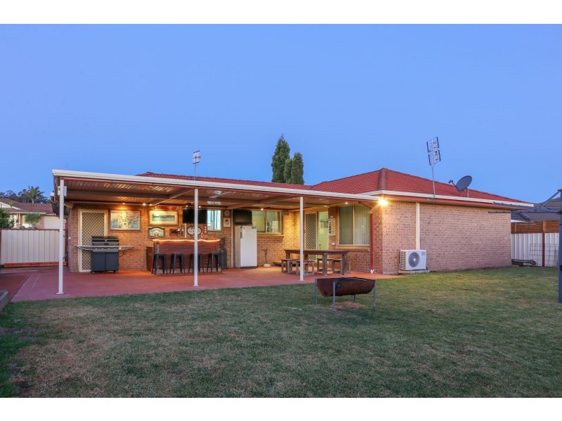 56 Denton Park Drive, Rutherford NSW 2320