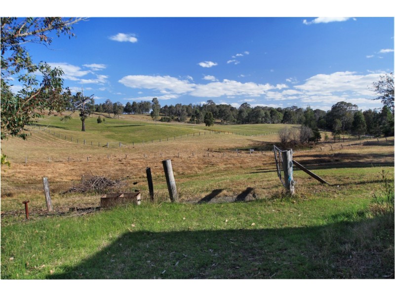 1230 Paterson Road, Duns Creek NSW 2321