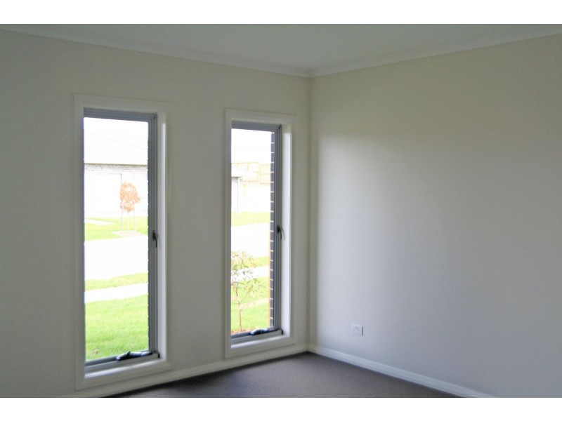 10 Starling Street, Aberglasslyn NSW 2320