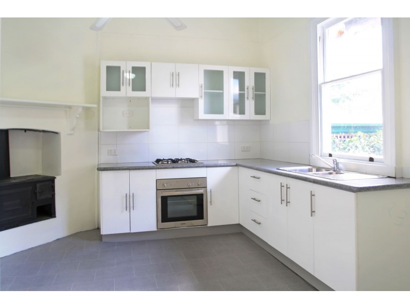 44 Lee Street, Maitland NSW 2320