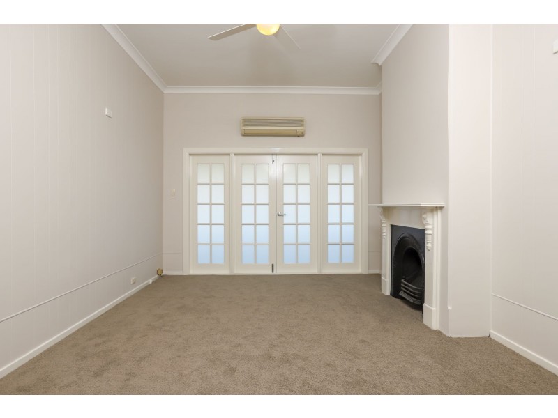 29 Raymond Terrace Road, East Maitland NSW 2323