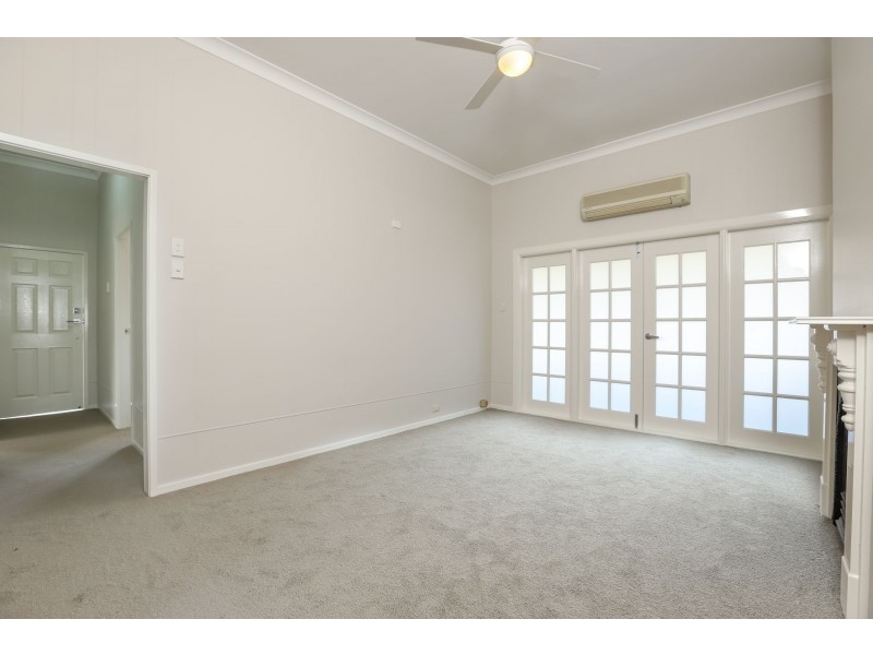 29 Raymond Terrace Road, East Maitland NSW 2323