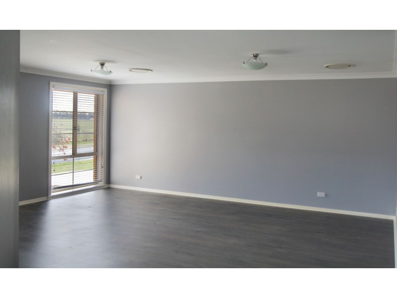 54 Ryans Road, Gillieston Heights NSW 2321