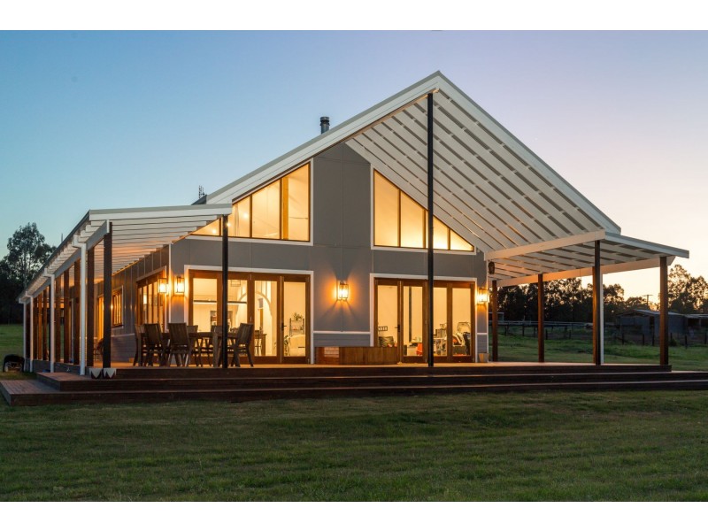 76 James Lane, Bishops Bridge NSW 2326