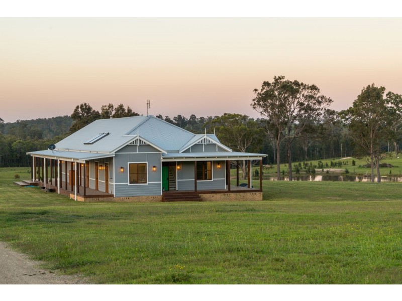 76 James Lane, Bishops Bridge NSW 2326