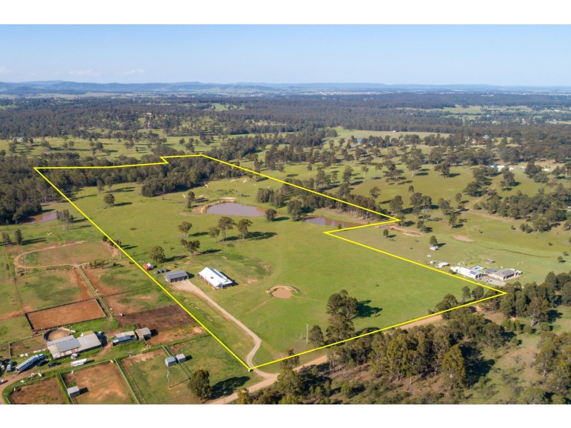 76 James Lane, Bishops Bridge NSW 2326