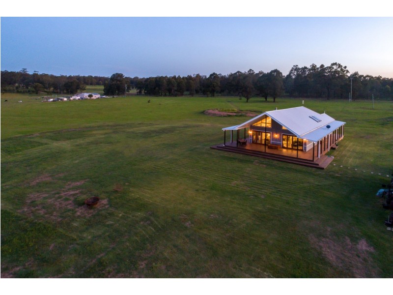 76 James Lane, Bishops Bridge NSW 2326