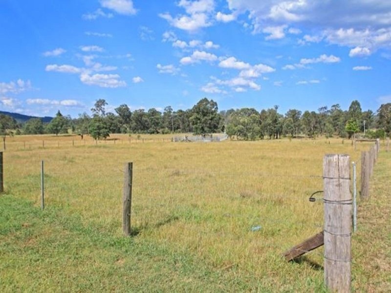 677 Dungog Road, Hilldale NSW 2420