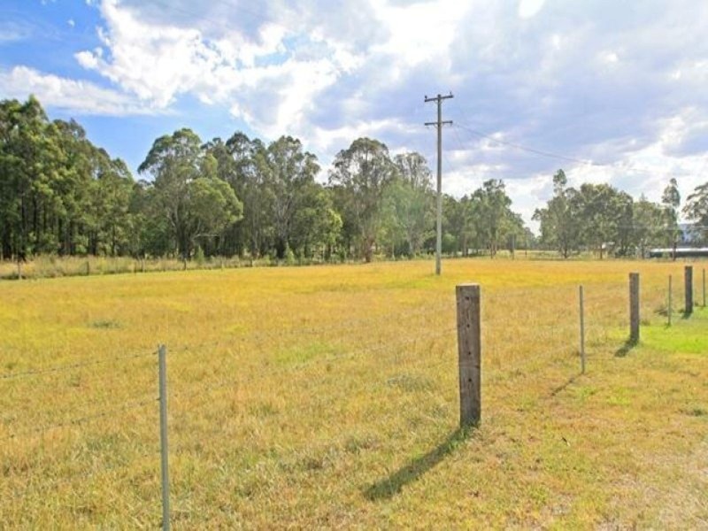 677 Dungog Road, Hilldale NSW 2420
