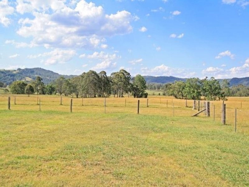 677 Dungog Road, Hilldale NSW 2420