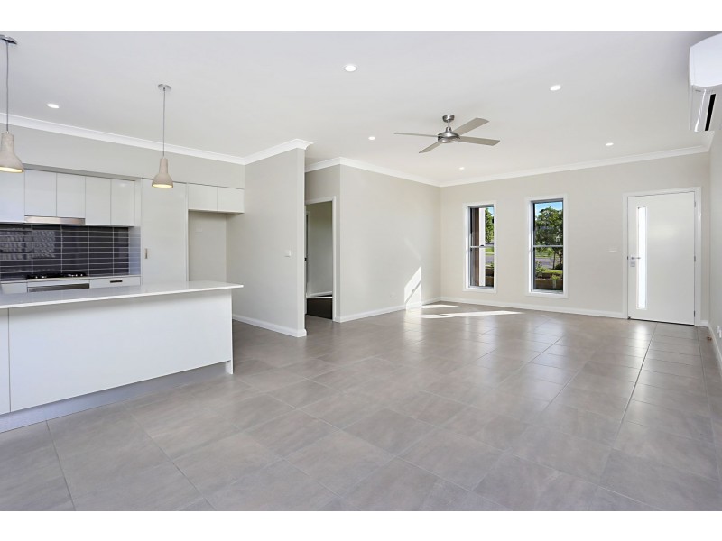 54 McKeachie Drive, Aberglasslyn NSW 2320