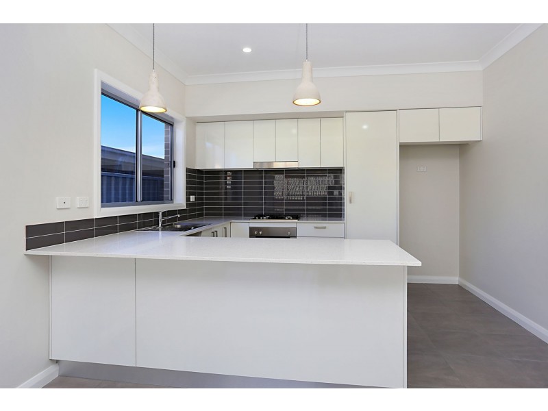 54 McKeachie Drive, Aberglasslyn NSW 2320