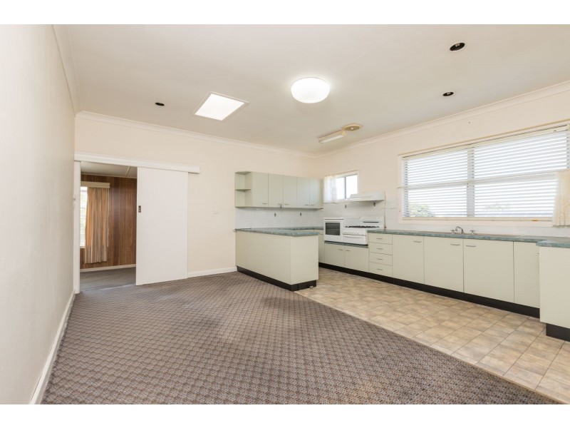 5 Brooks Street, Telarah NSW 2320