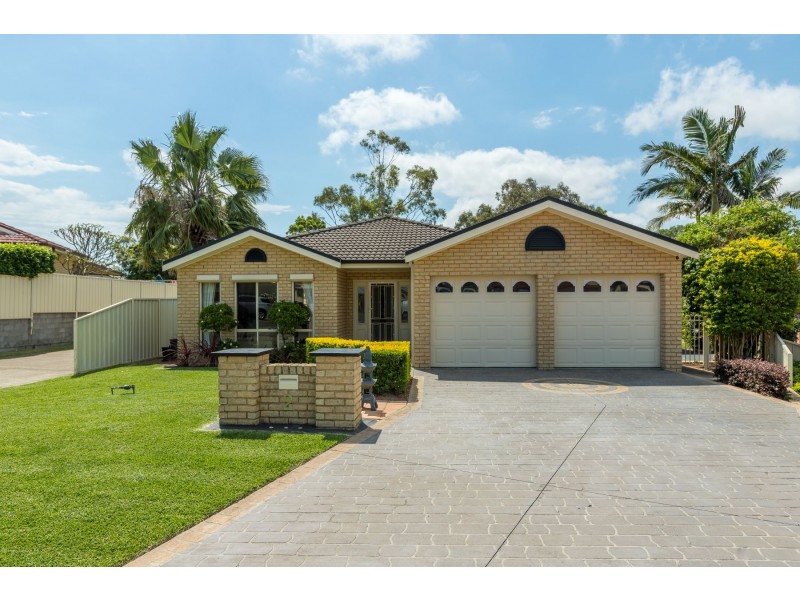 2 Bronte Close, Raworth NSW 2321