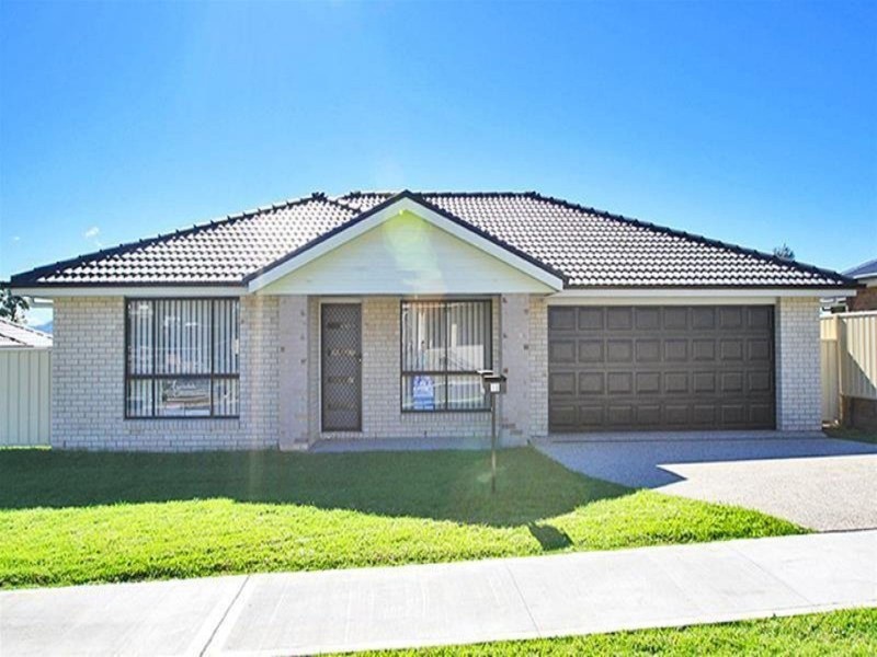 10 Vikki Avenue, Rutherford NSW 2320