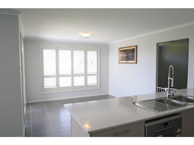 35 Chestnut Avenue, Gillieston Heights NSW 2321