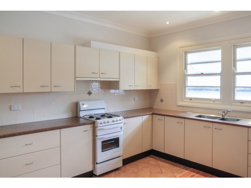 33 Green Street, Telarah NSW 2320