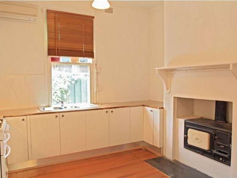 10 Belmore Road, Lorn NSW 2320