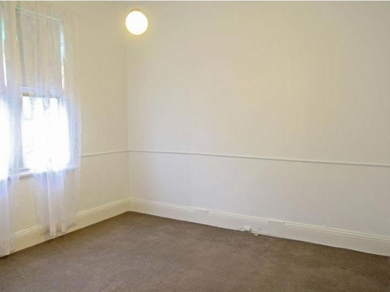 10 Belmore Road, Lorn NSW 2320