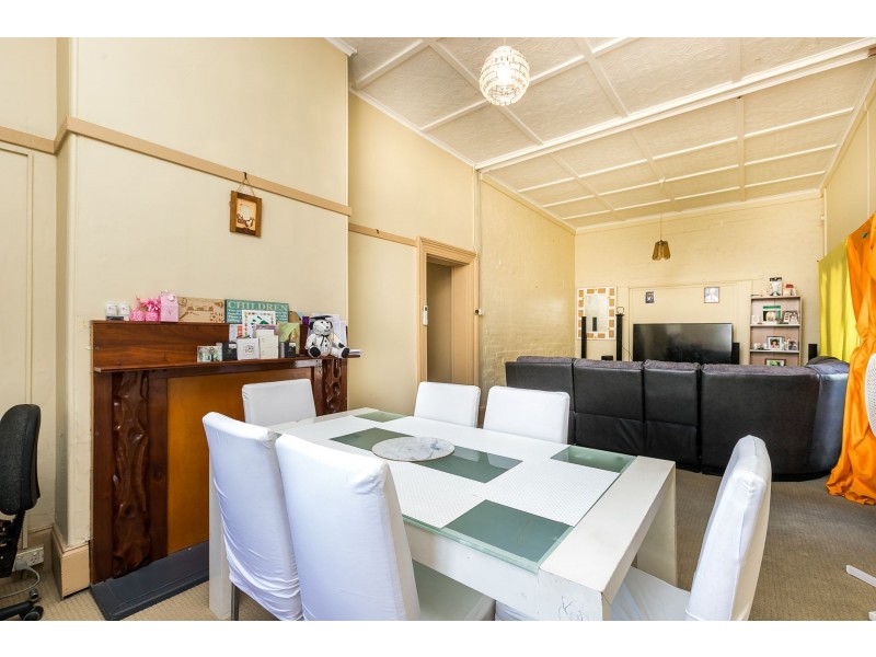 70 George Street, East Maitland NSW 2323