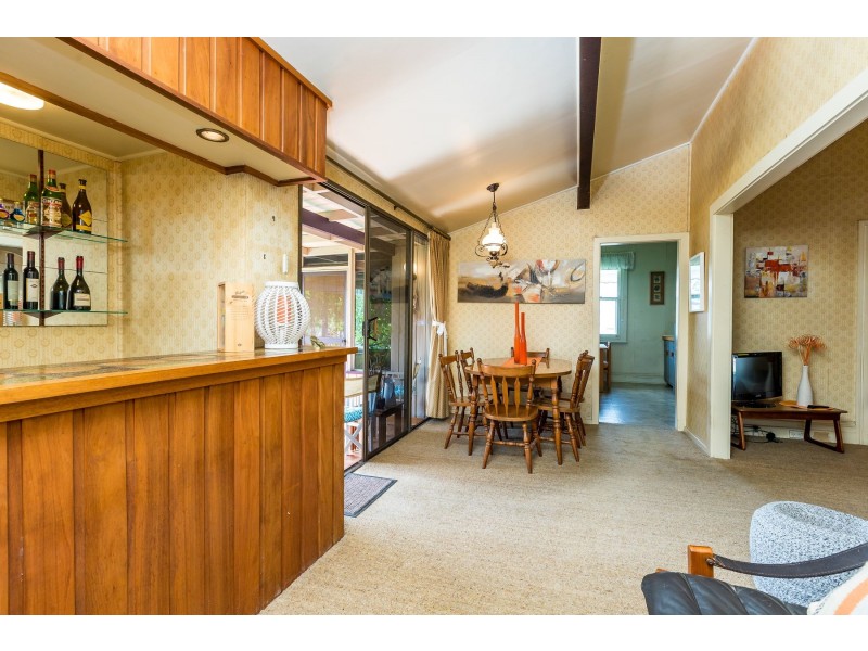 6 Matthew Street, Cessnock NSW 2325