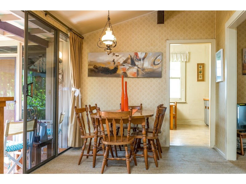 6 Matthew Street, Cessnock NSW 2325