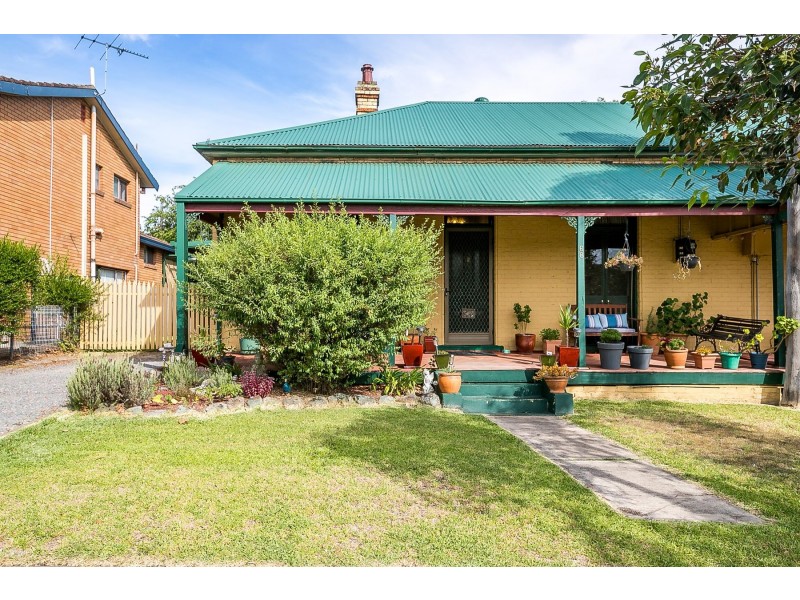 68 George Street, East Maitland NSW 2323