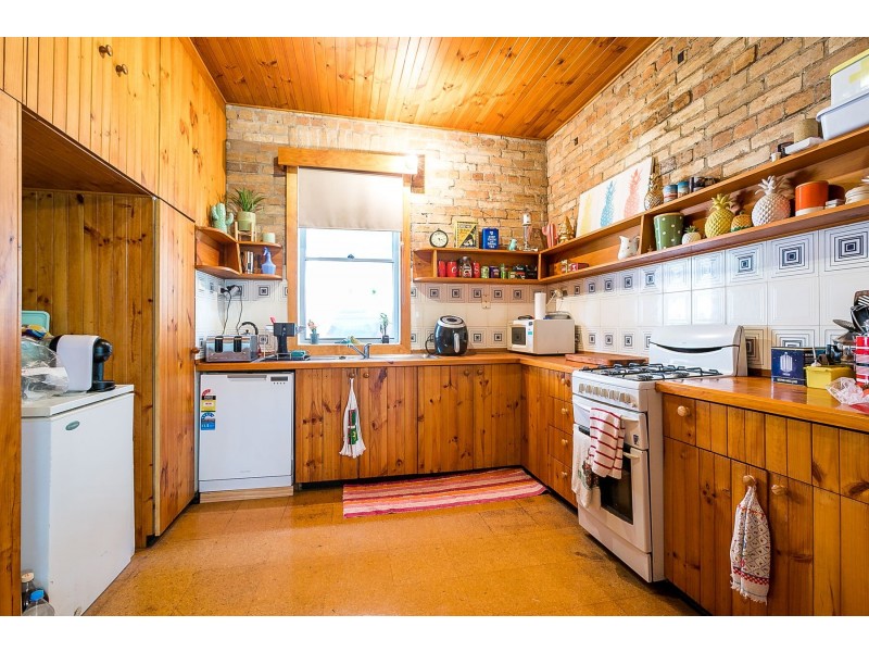 68 George Street, East Maitland NSW 2323