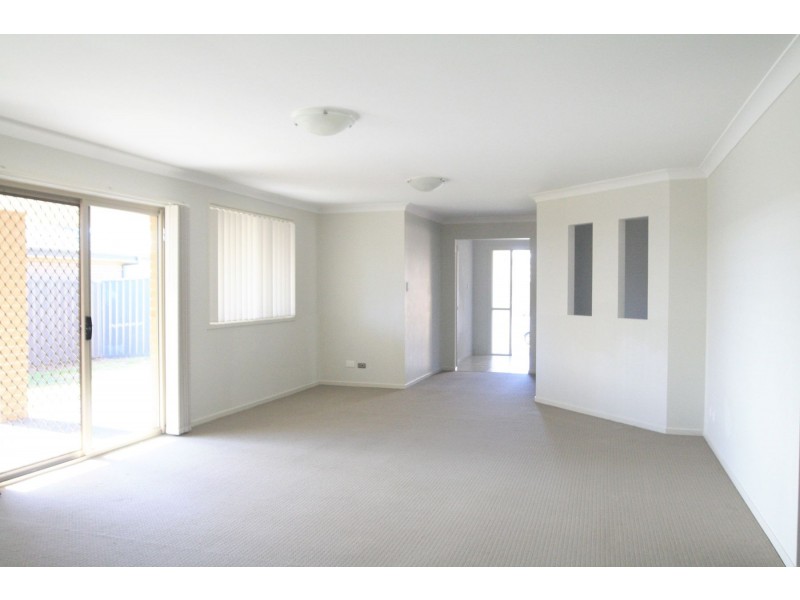 9 Hepburn Close, Rutherford NSW 2320