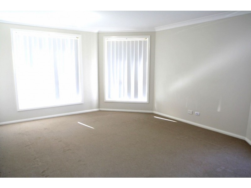 18 Riley James Drive, Raworth NSW 2321