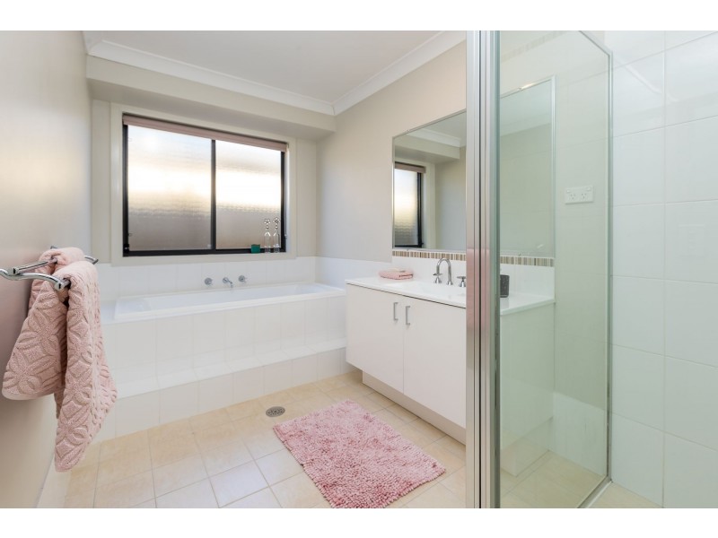 35 Saddlers Drive, Gillieston Heights NSW 2321