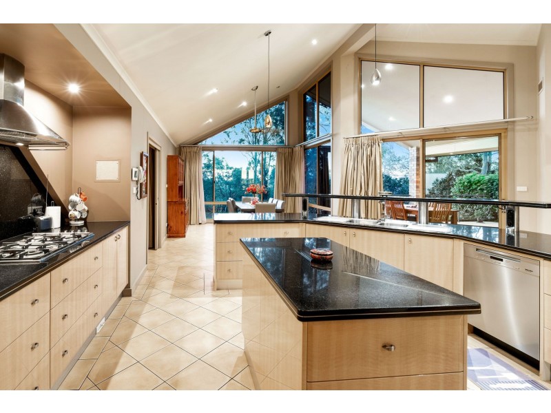 12 Woodrow Way, East Maitland NSW 2323