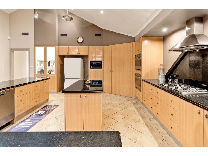 12 Woodrow Way, East Maitland NSW 2323