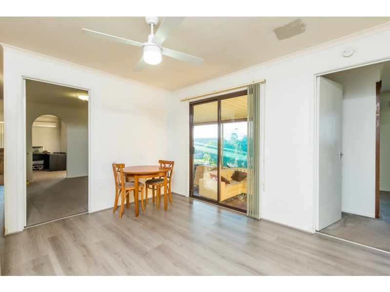 8 Unicomb Close, Rutherford NSW 2320